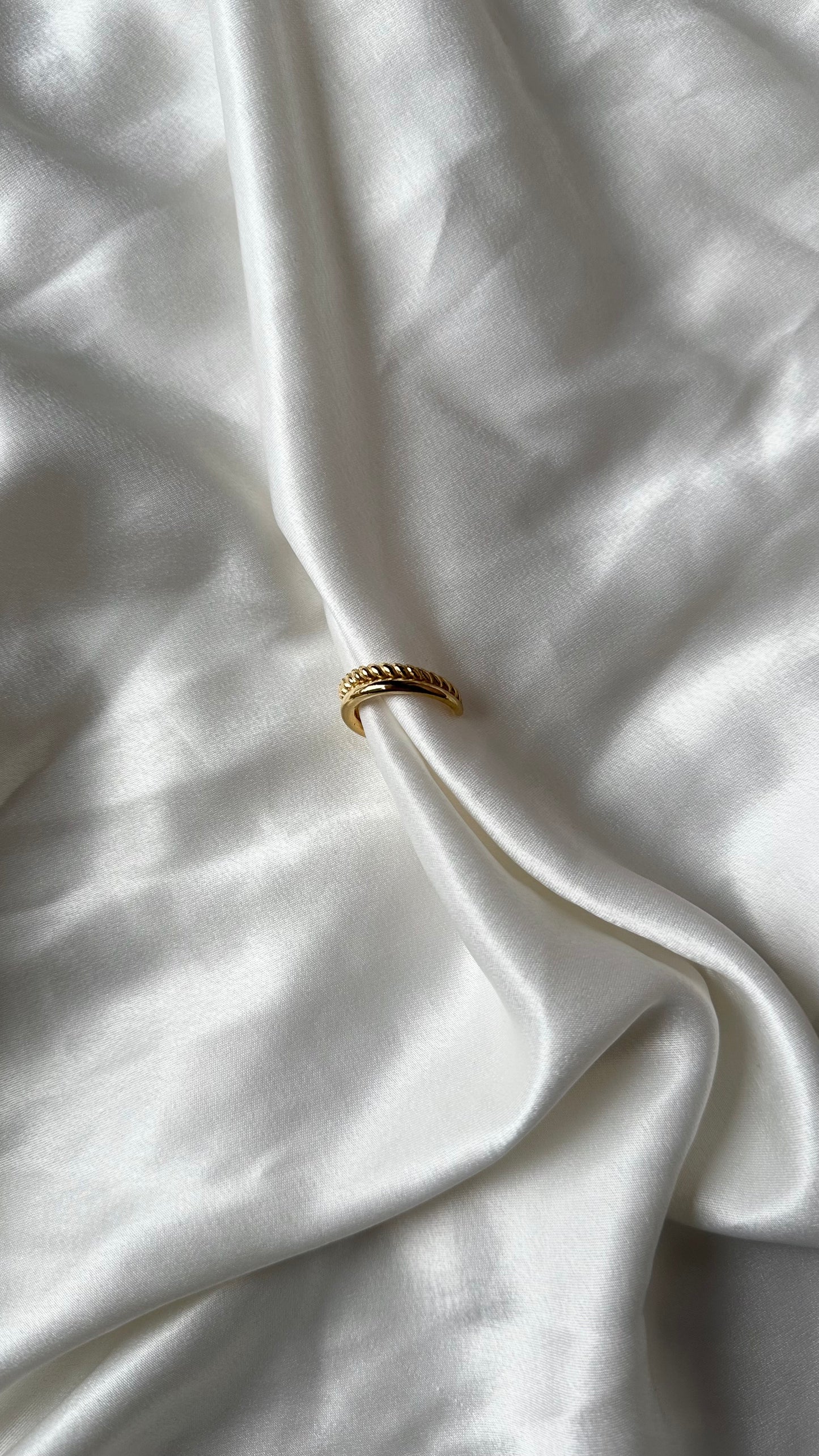 ANILLO TRECCIA
